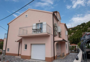 Apartments Mir